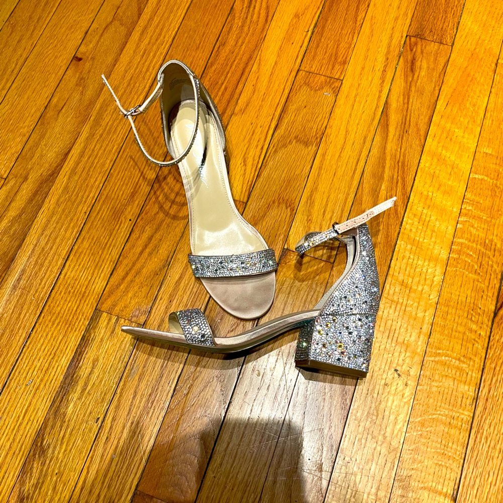 MARI Crystal Rhinestone Embellish Chunky Block Champagne shiny Prom sandals 8.5